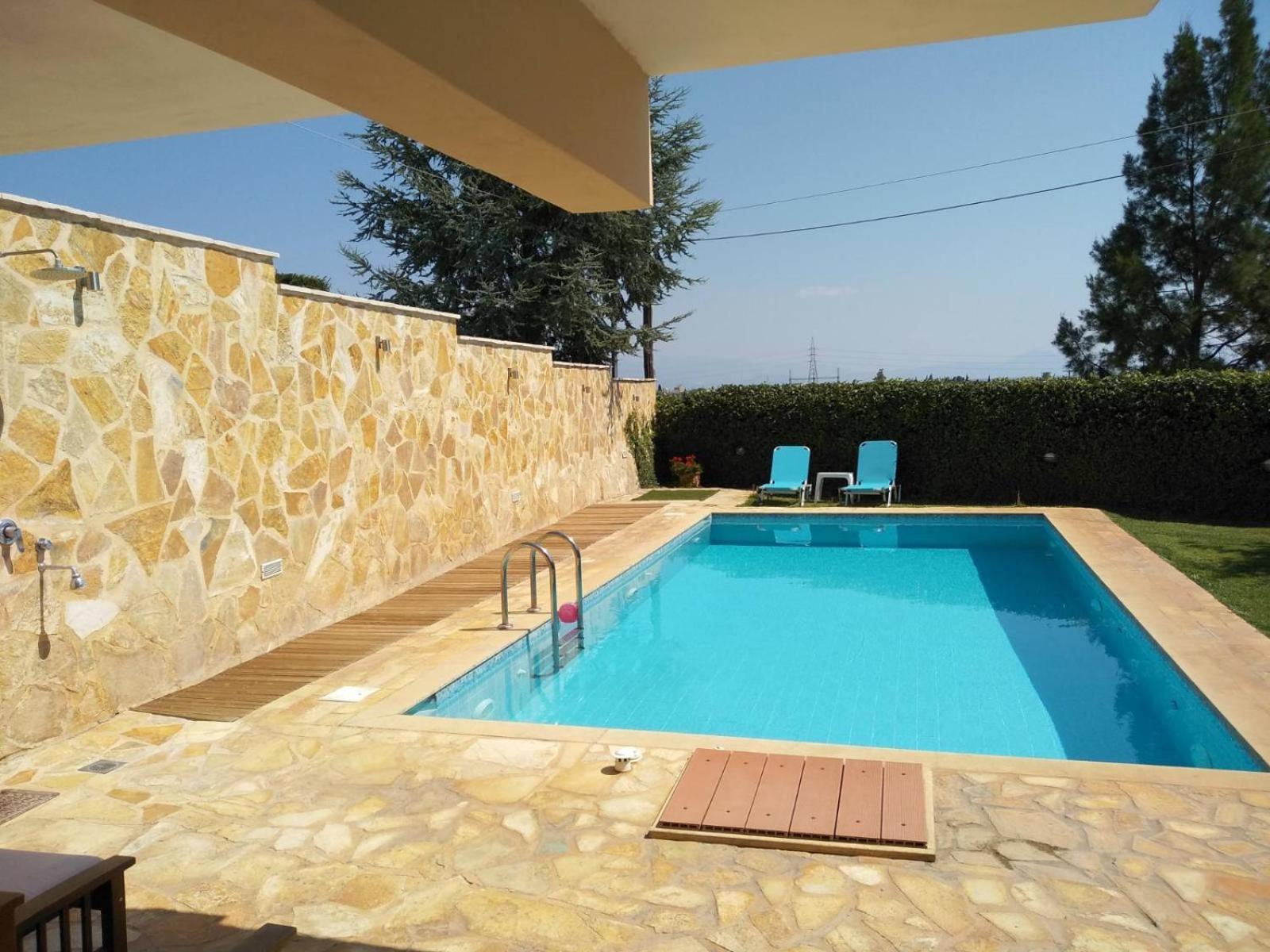 Kiáton Apartment With Private Pool מראה חיצוני תמונה