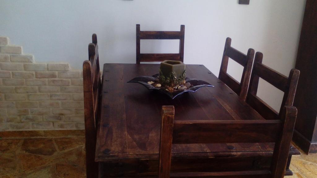 Kiáton Apartment With Private Pool מראה חיצוני תמונה
